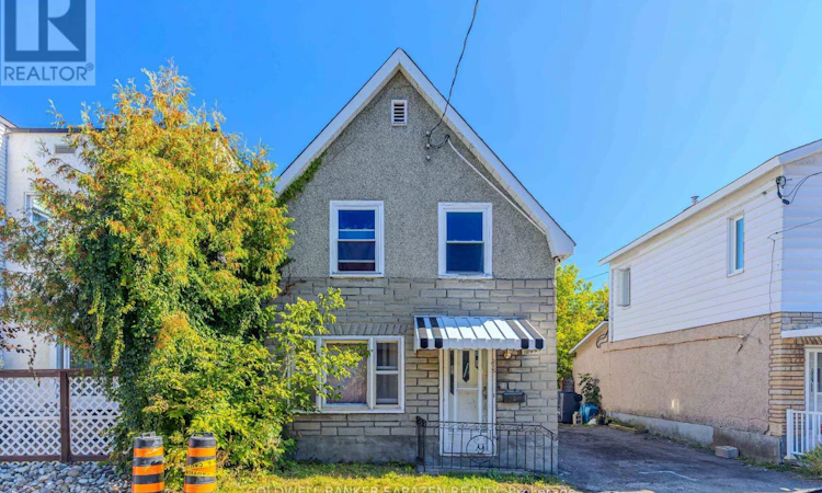 215 Desrosiers Street