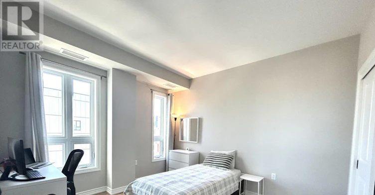 605-1350 Hemlock Road, Ottawa, ON, K1K 5C2 - 8