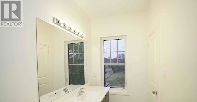 1561 Green Road, Clarington, ON, L1C 7E5 - 31