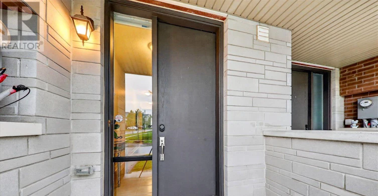 2637 Cerise Manor Court, Pickering, ON, L1X 0G8 - 6