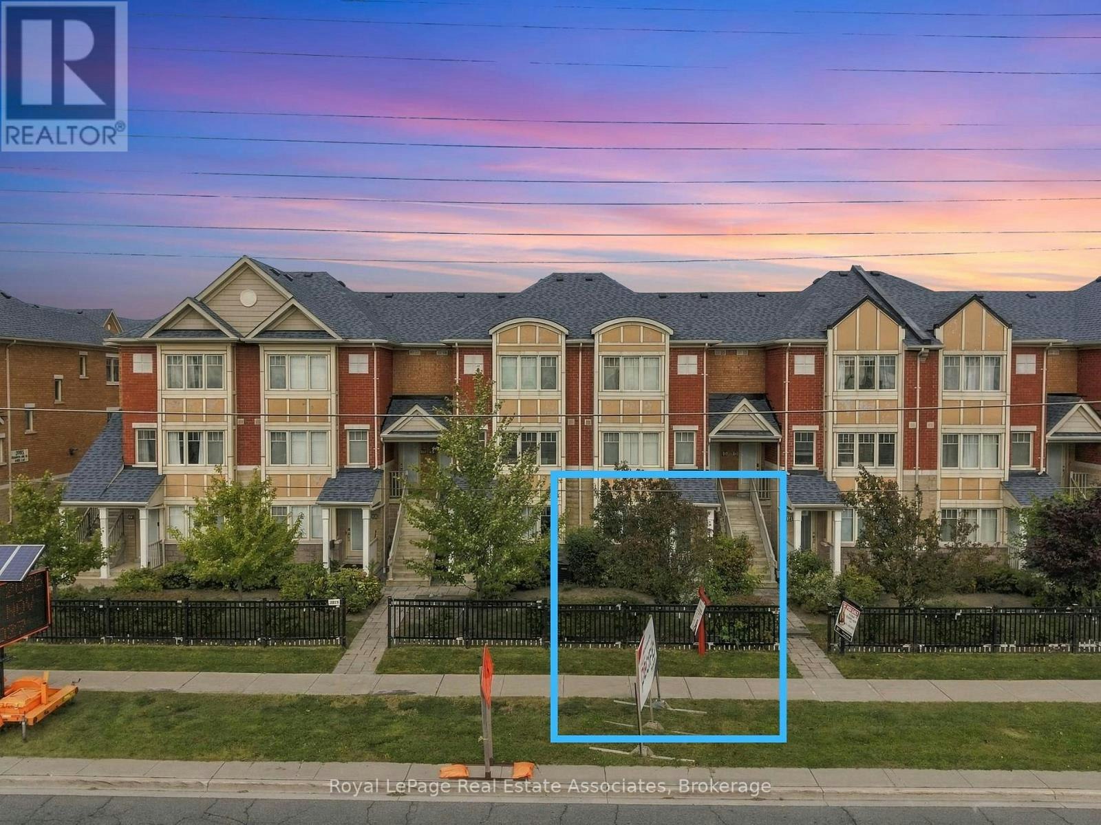 16-3975 Eglinton Avenue W, Mississauga, ON, L5M 0E7