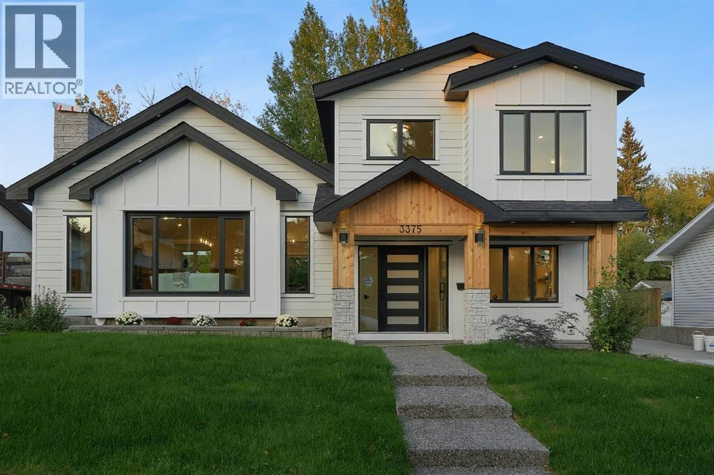 3375 Breton Close NW, Calgary, AB, T2L 1X3