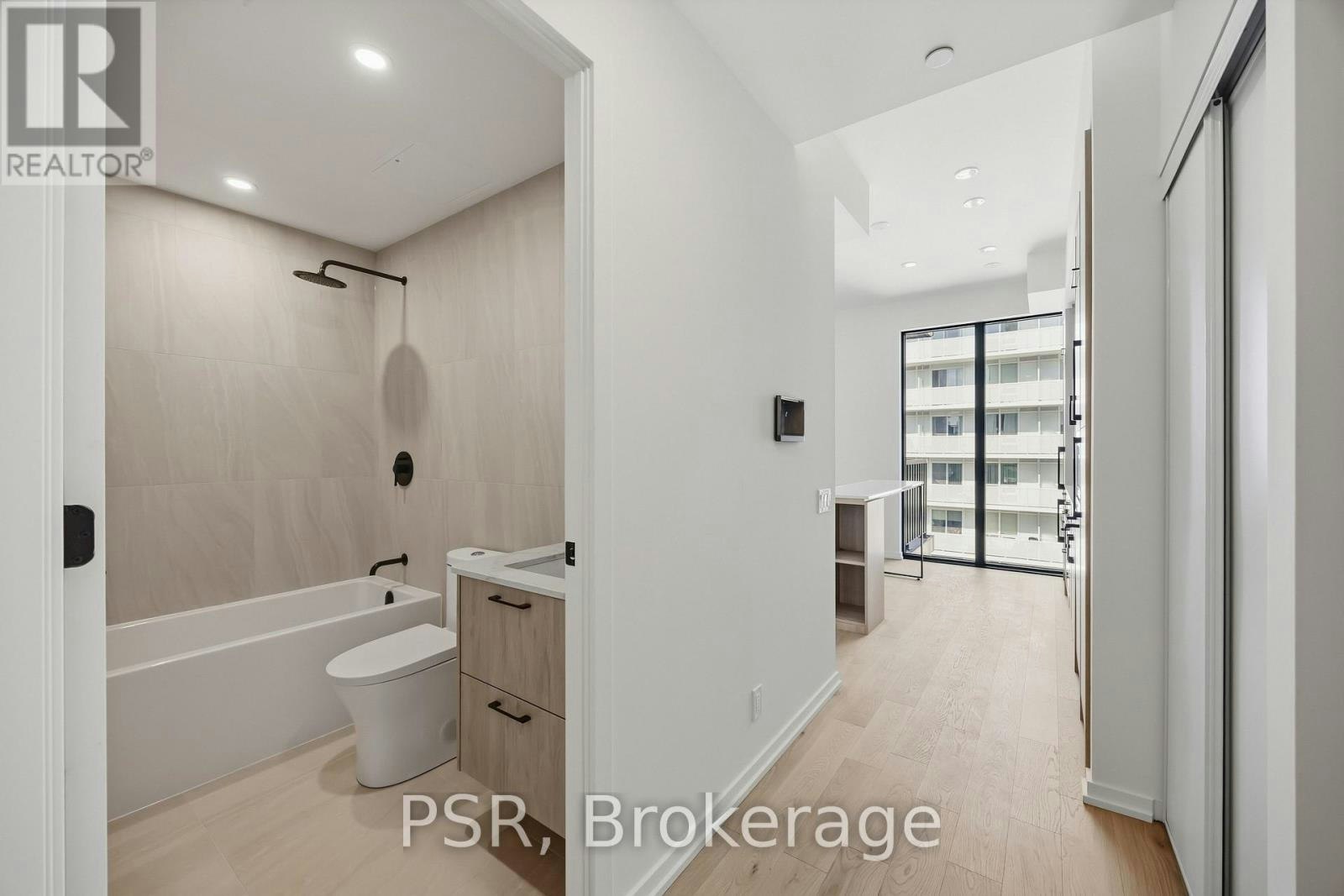 1906-109 Erskine Avenue, Toronto, ON, M4P 1Y5 - 8