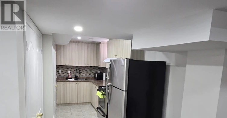 BSMT-318 Sunny Meadow Boulevard, Brampton, ON, L6R 3C3 - 8