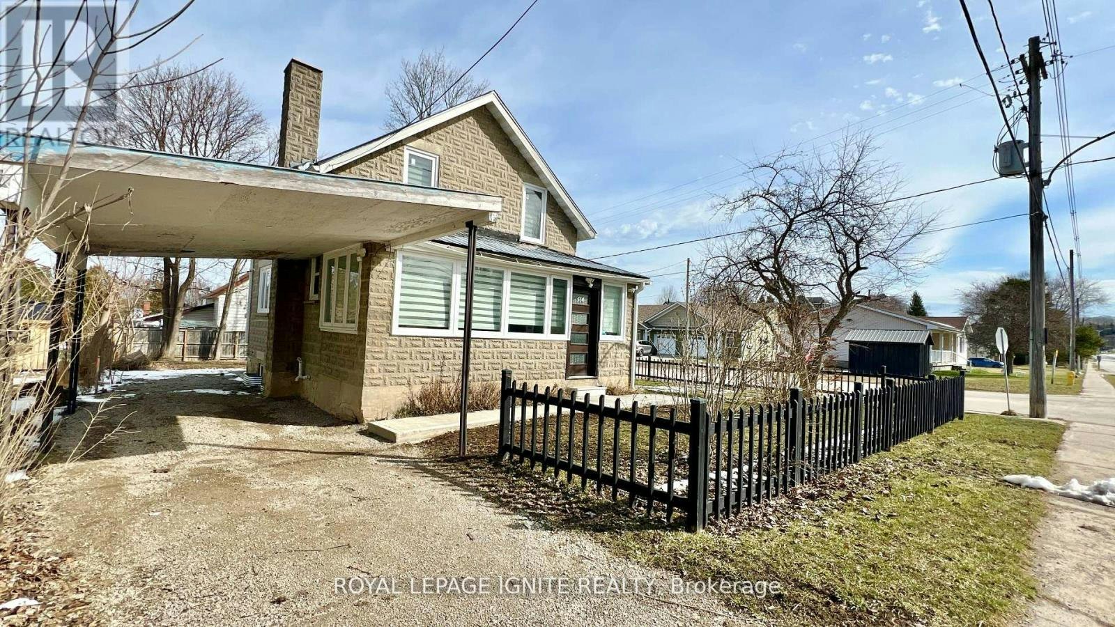 514 Frank Street, South Bruce Peninsula, ON, N0H 2T0