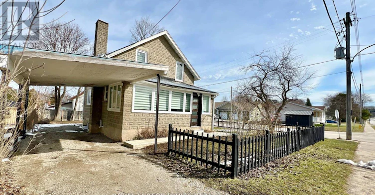 514 Frank Street, South Bruce Peninsula, ON, N0H 2T0