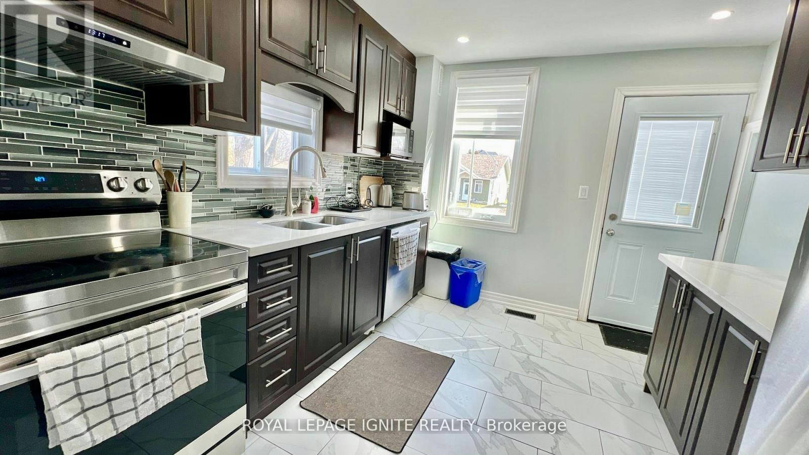 514 Frank Street, South Bruce Peninsula, ON, N0H 2T0 - 8