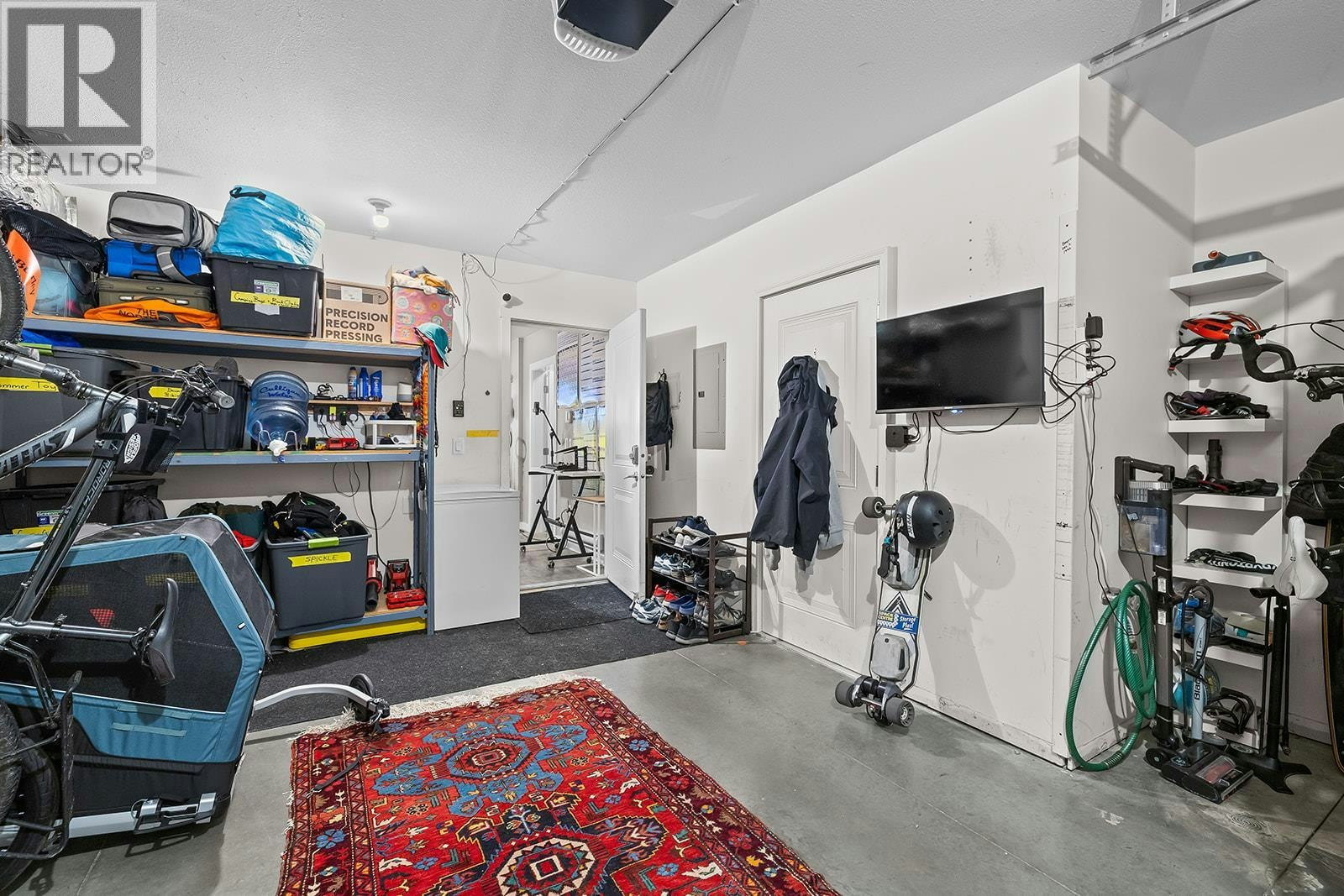 11-1851 Ambrosi Road, Kelowna, BC, V1Y 4R8 - 42