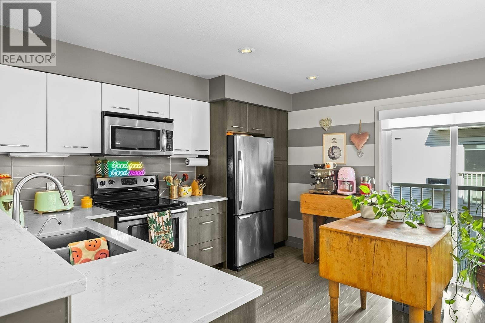 11-1851 Ambrosi Road, Kelowna, BC, V1Y 4R8 - 10