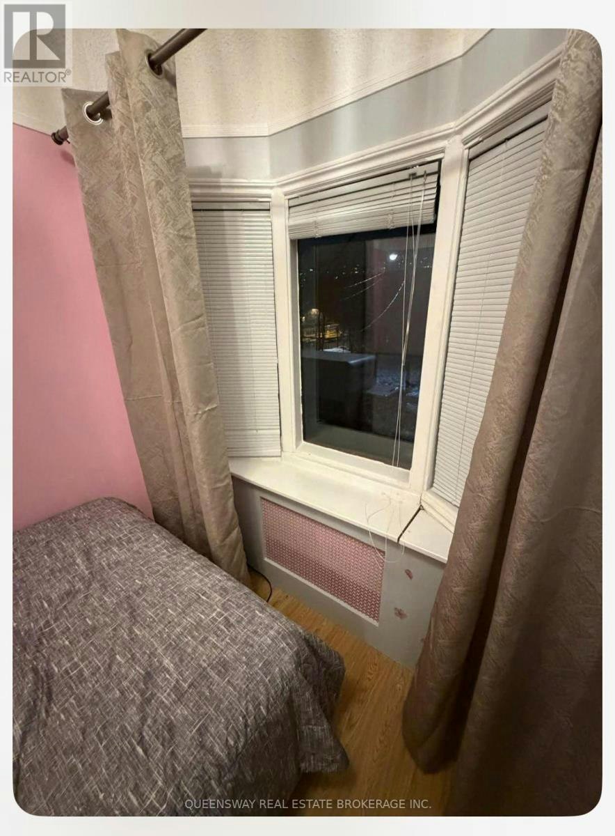 2ND 432 Floor And Attic Gladstone Avenue, Toronto, ON, M6H 3H9 - 8