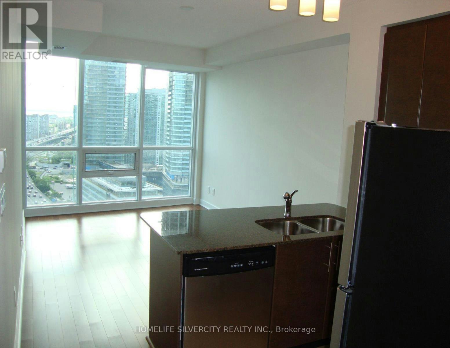 2701-18 Harbour Street, Toronto, ON, M5J 2Z6 - 2