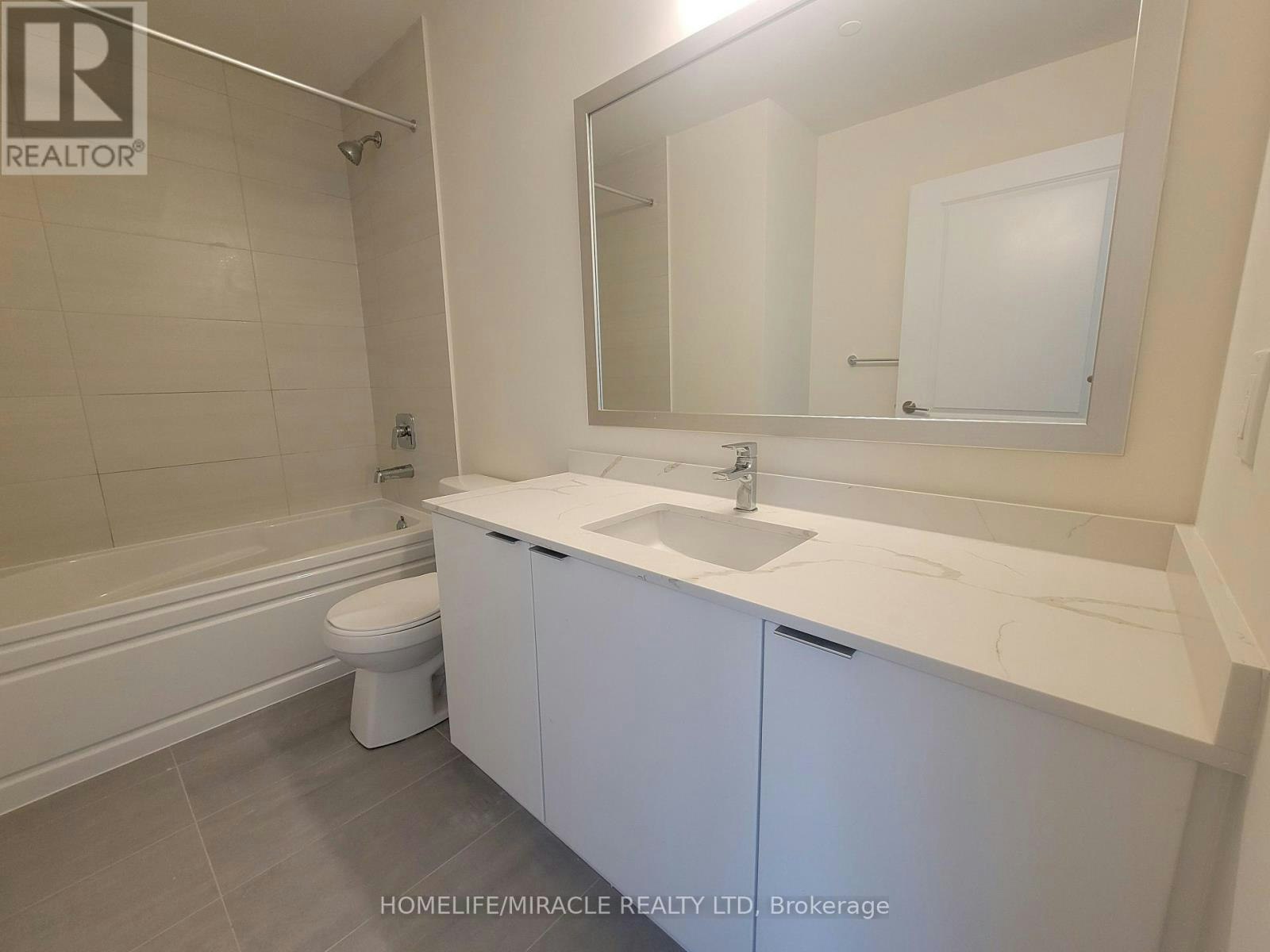210-15 Watergarden Drive, Mississauga, ON, L5R 1B2 - 9
