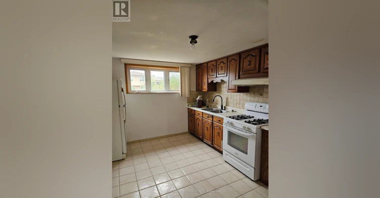 BSMT-115 Deerhurst Road, Hamilton, ON, L8E 3G3 - 2