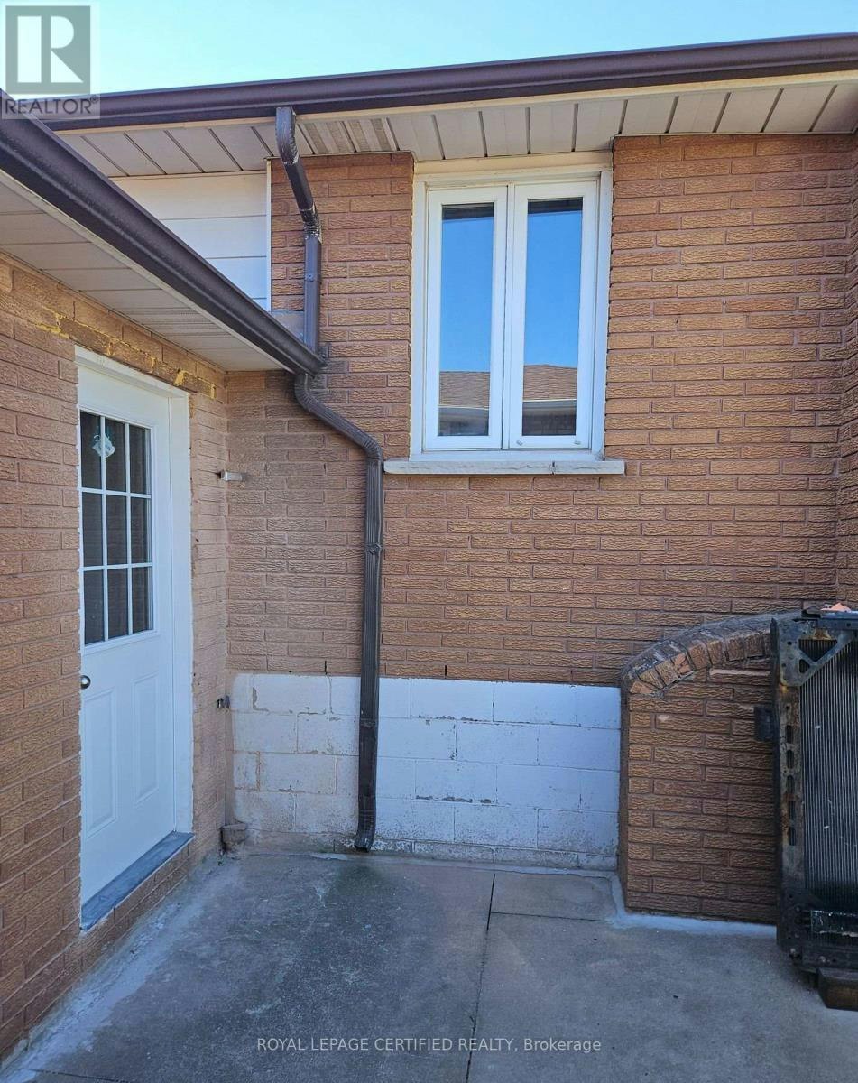 BSMT-115 Deerhurst Road, Hamilton, ON, L8E 3G3 - 9