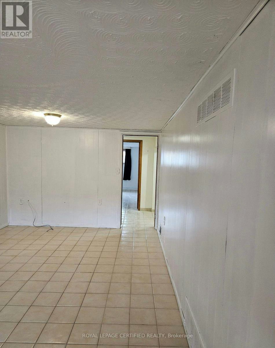 BSMT-115 Deerhurst Road, Hamilton, ON, L8E 3G3 - 8