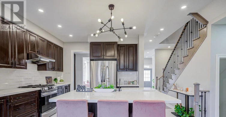 32 Walter Proctor Road, East Gwillimbury, ON, L9N 0P1 - 15