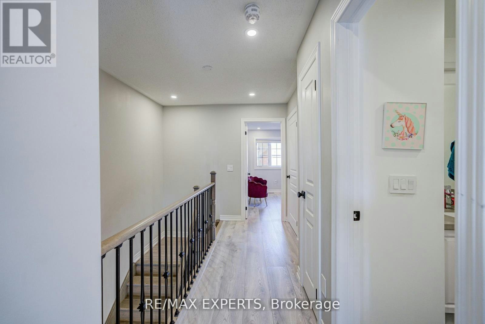 32 Walter Proctor Road, East Gwillimbury, ON, L9N 0P1 - 24