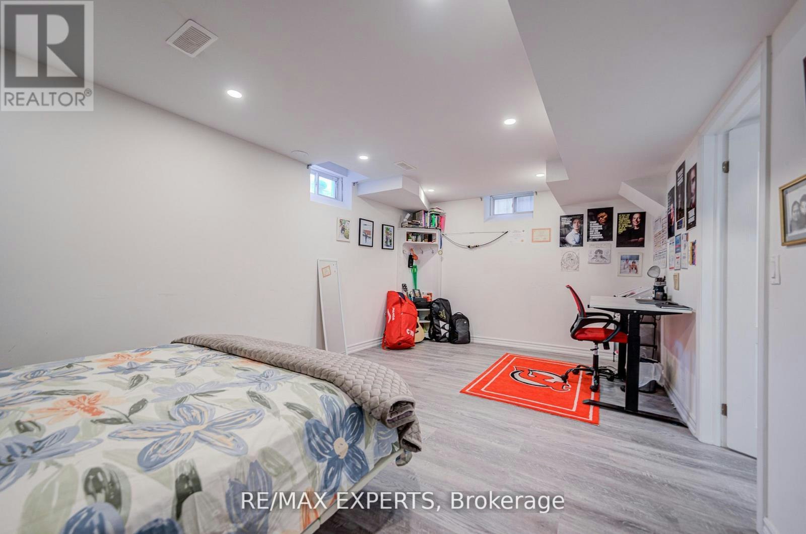 32 Walter Proctor Road, East Gwillimbury, ON, L9N 0P1 - 46