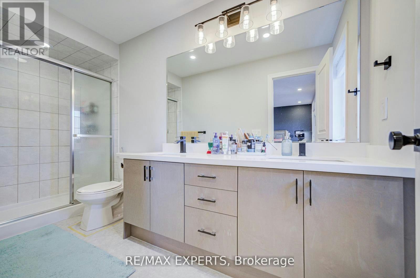 32 Walter Proctor Road, East Gwillimbury, ON, L9N 0P1 - 29