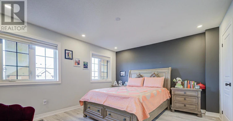 32 Walter Proctor Road, East Gwillimbury, ON, L9N 0P1 - 25
