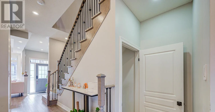 32 Walter Proctor Road, East Gwillimbury, ON, L9N 0P1 - 11