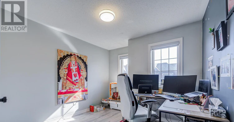 32 Walter Proctor Road, East Gwillimbury, ON, L9N 0P1 - 38