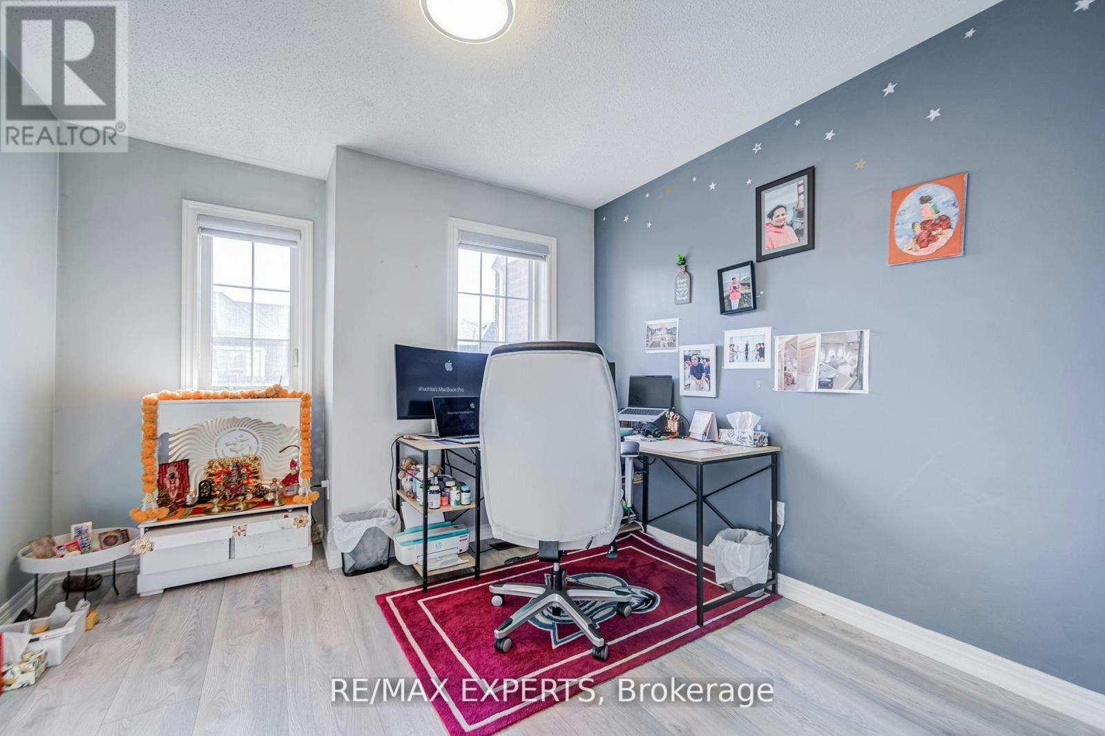 32 Walter Proctor Road, East Gwillimbury, ON, L9N 0P1 - 36