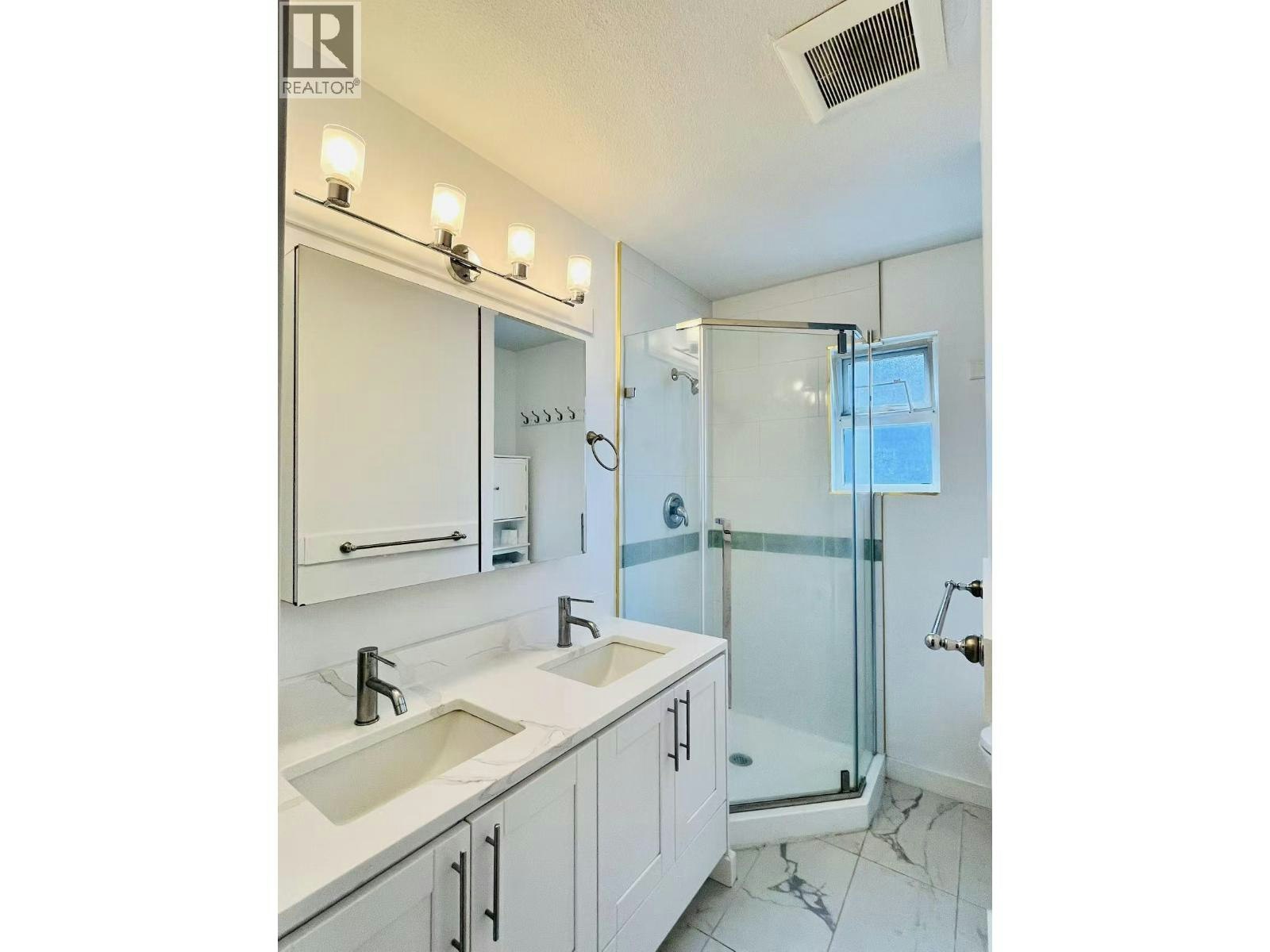9557 Francis Road, Richmond, BC, V6Y 3A6 - 2