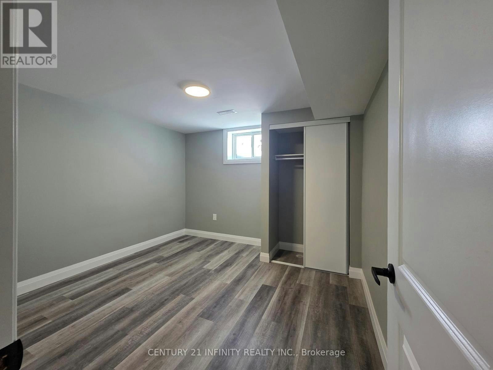 2-109 Purdy Crescent, Hamilton, ON, L9A 3B5 - 7