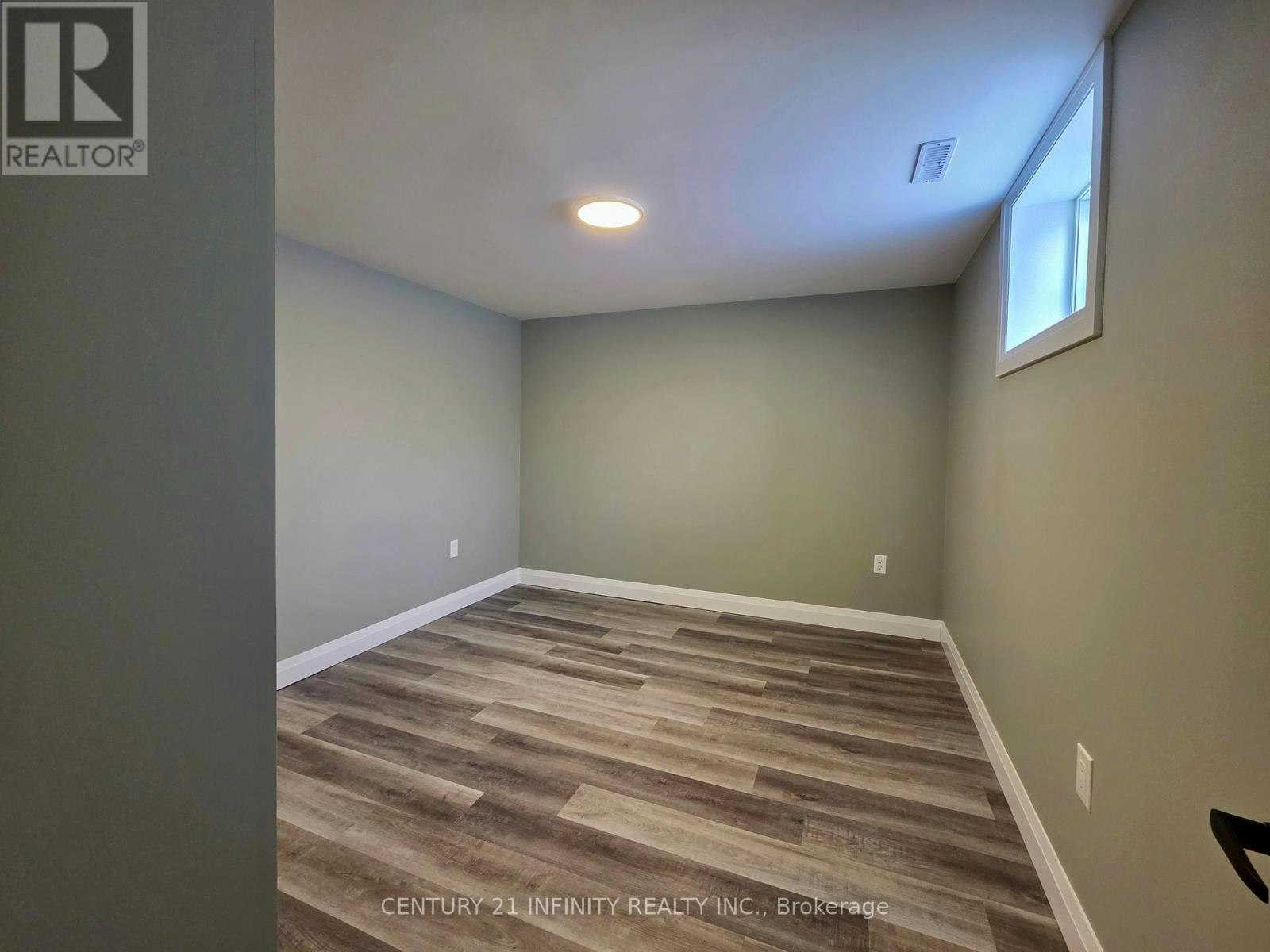 2-109 Purdy Crescent, Hamilton, ON, L9A 3B5 - 9
