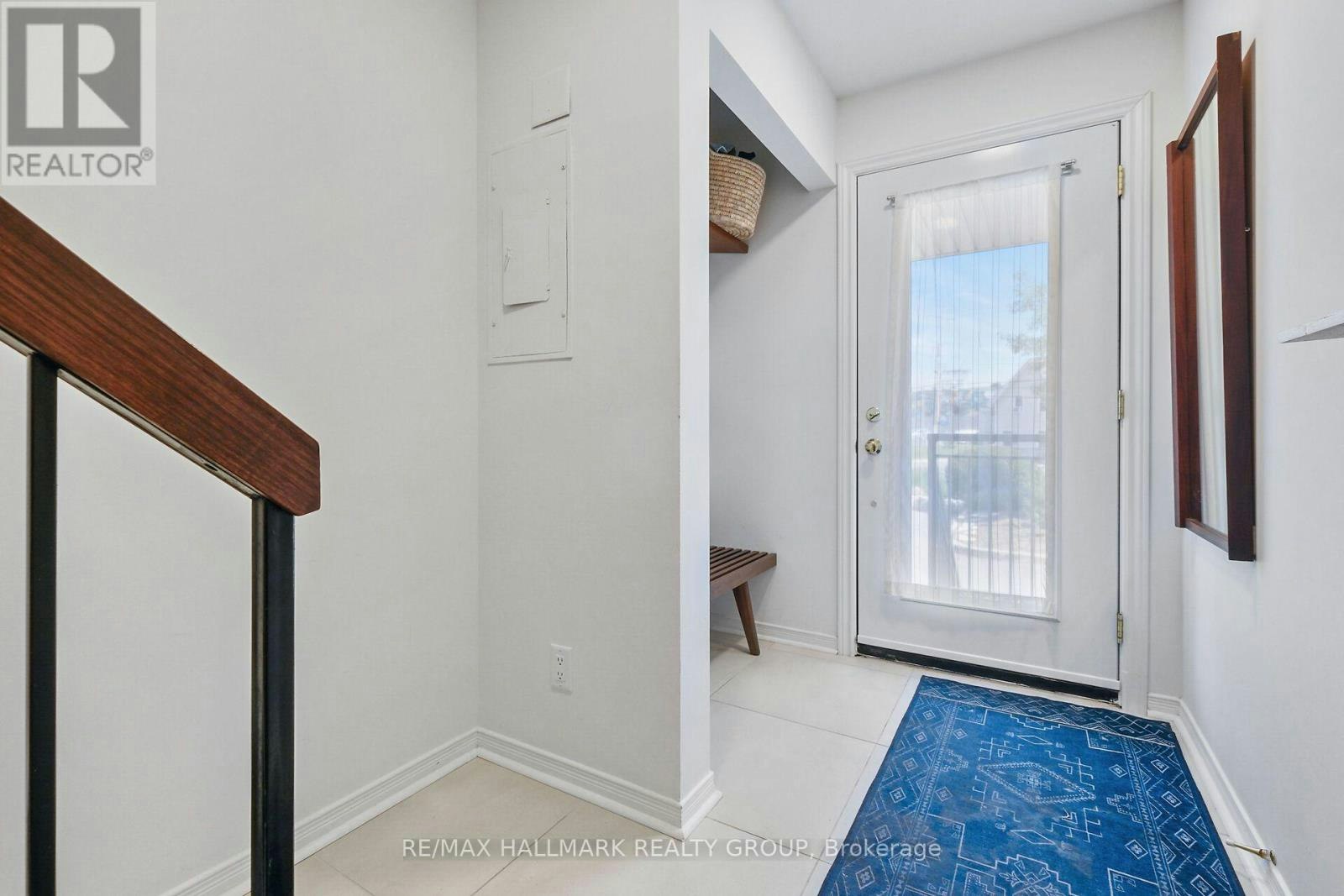 34-20 Charlevoix Street, Ottawa, ON, K1L 8K5 - 2