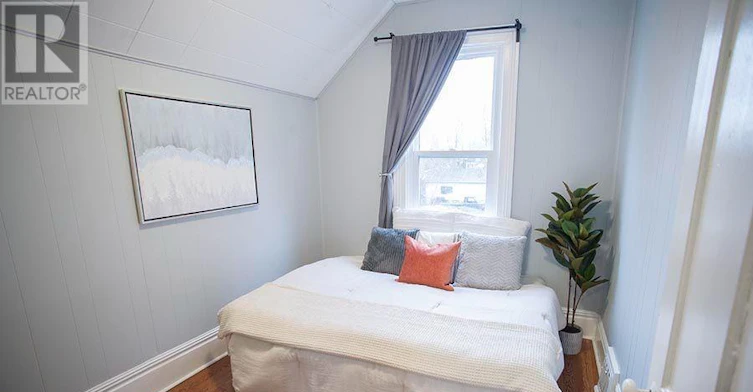 UPPER-67 Terrace Hill Street, Brantford, ON, N3R 1G2 - 3