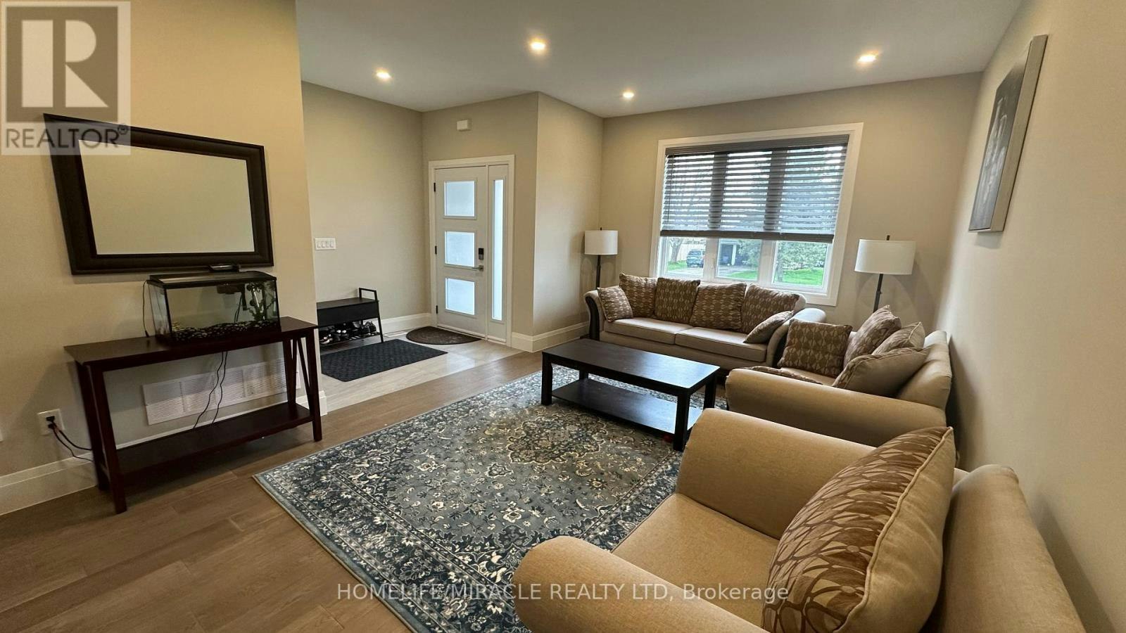 45 Eleanor Avenue, Hamilton, ON, L8W 1C7 - 2