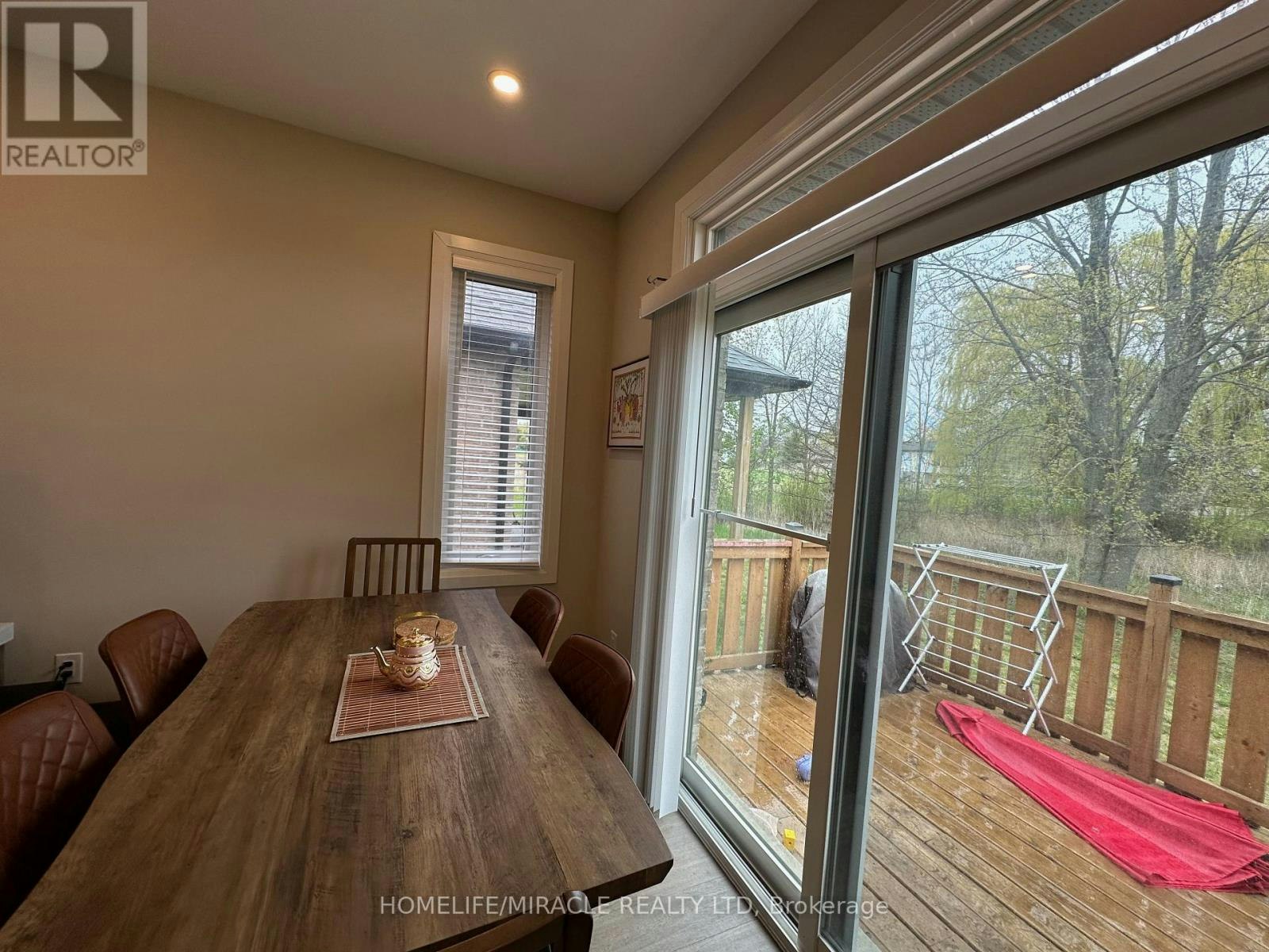 45 Eleanor Avenue, Hamilton, ON, L8W 1C7 - 3