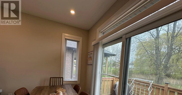 45 Eleanor Avenue, Hamilton, ON, L8W 1C7 - 3