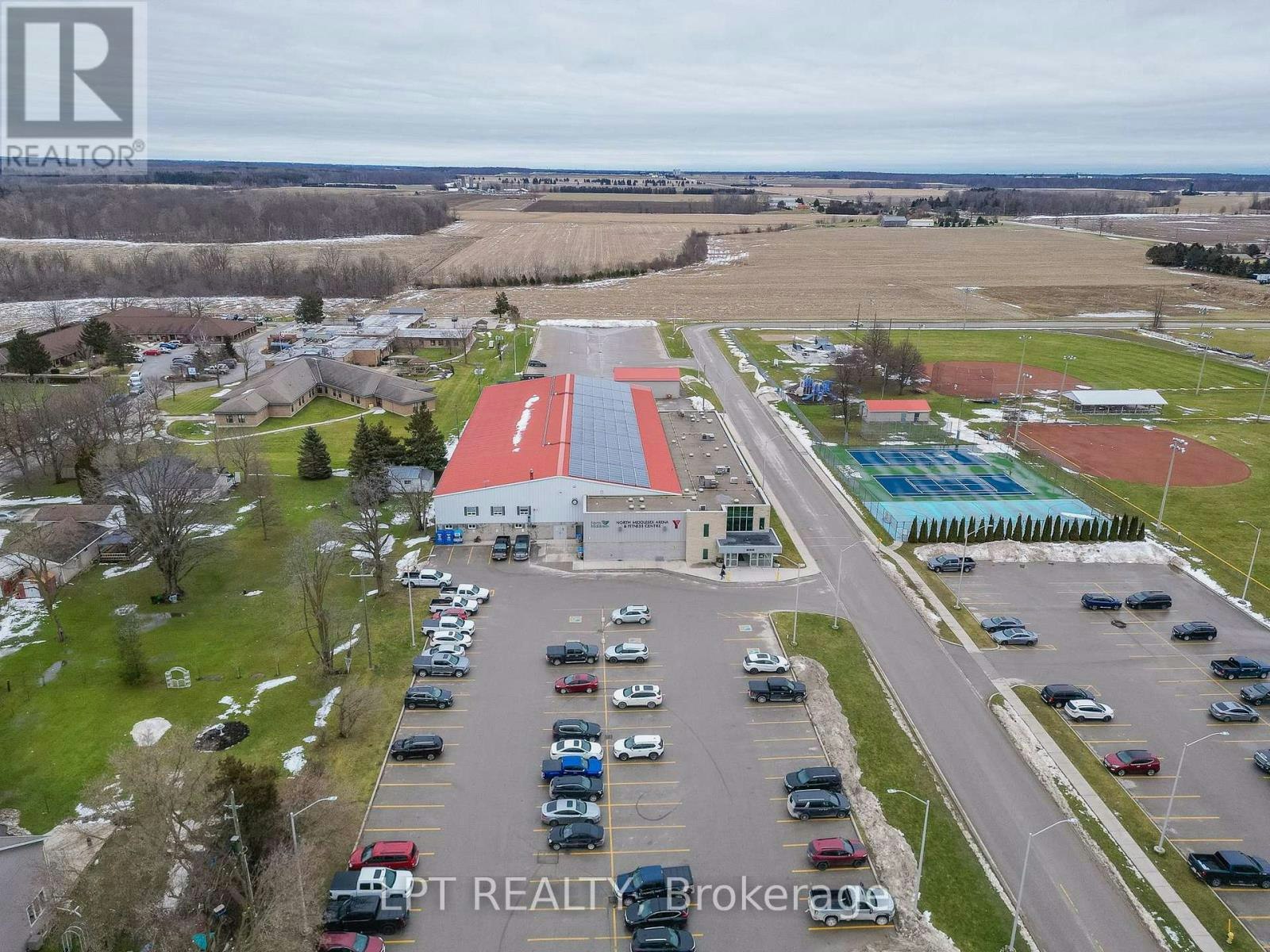 207 Merritt Court, North Middlesex, ON, N0M 2K0 - 21