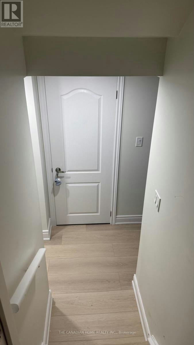 1261 Rose Way, Milton, ON, L9E 1M1 - 6