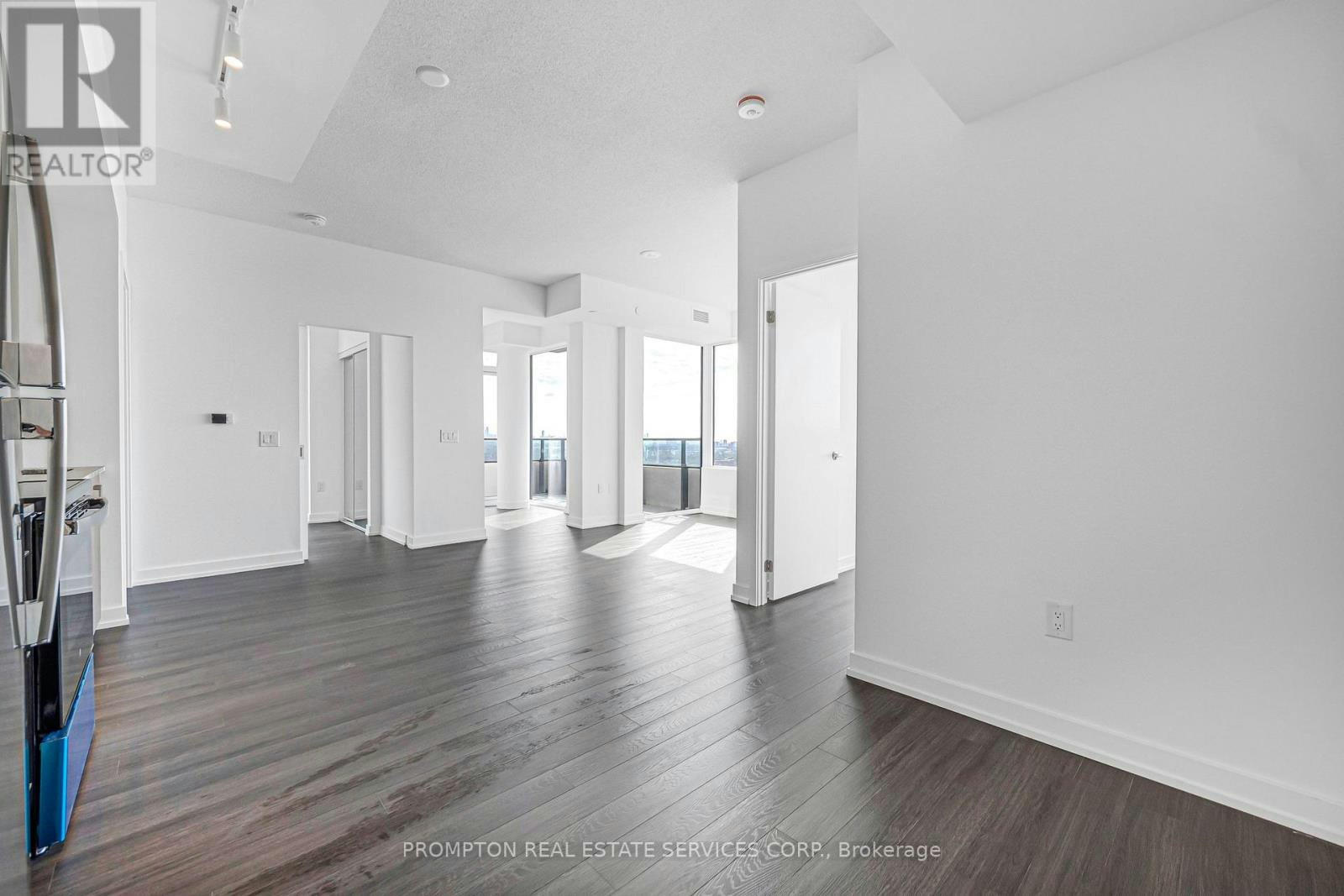 2613-4010 Eglinton Avenue W, Toronto, ON, M9A 0G5 - 5