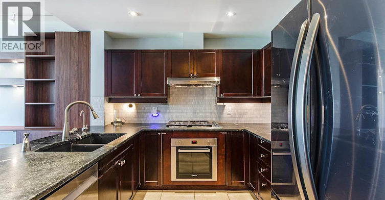 702-1383 Marinaside Crescent, Vancouver, BC, V6Z 2W9 - 7