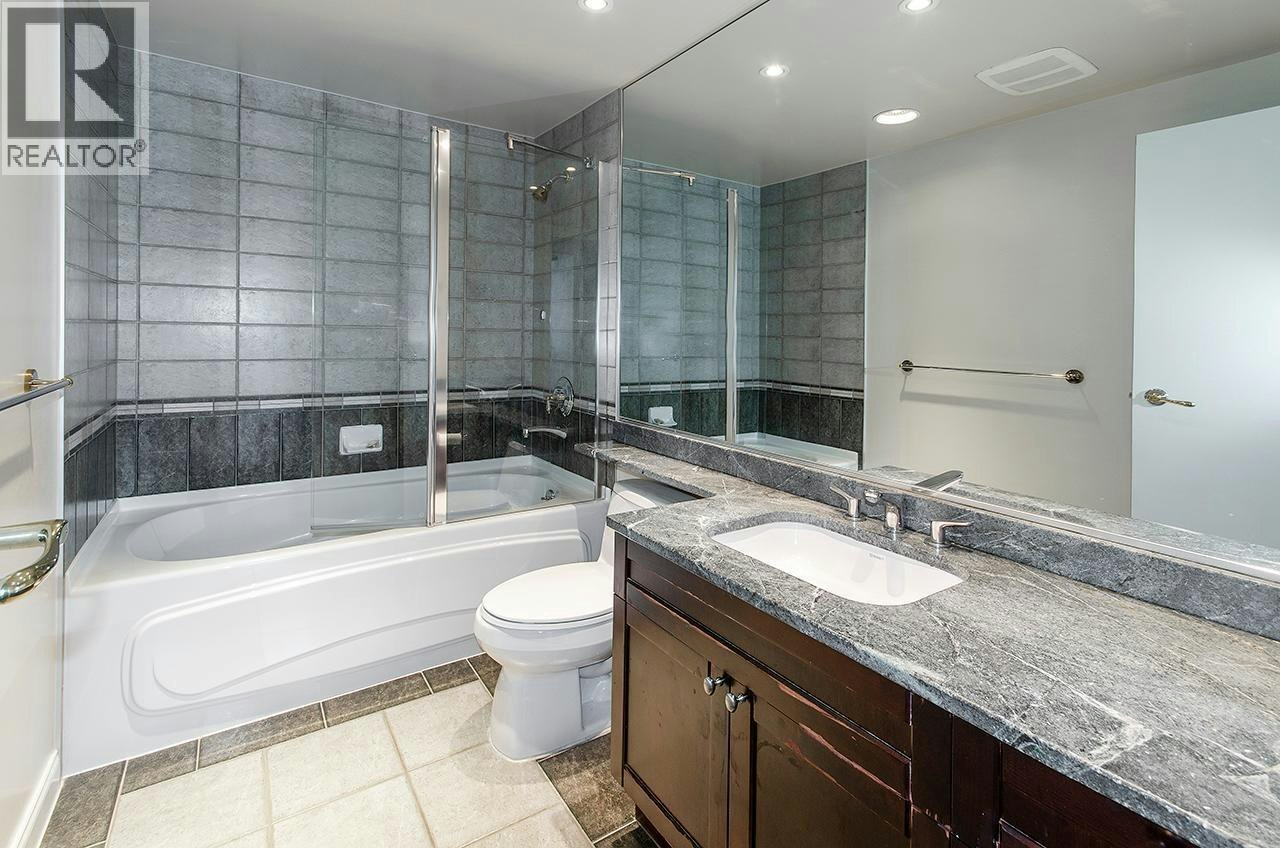702-1383 Marinaside Crescent, Vancouver, BC, V6Z 2W9 - 16