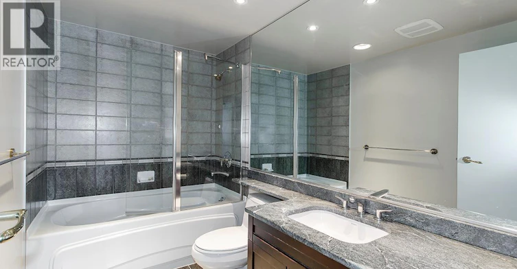 702-1383 Marinaside Crescent, Vancouver, BC, V6Z 2W9 - 16