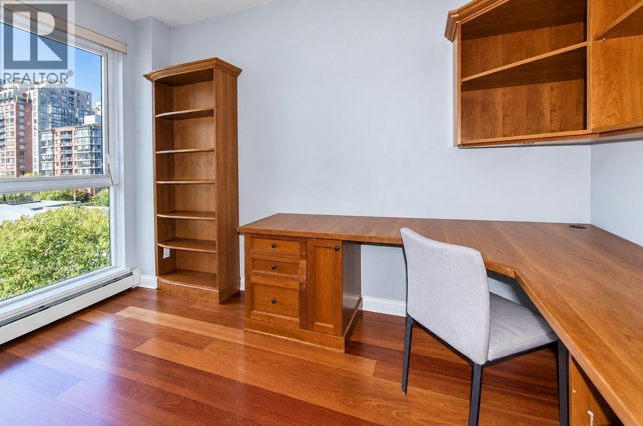 702-1383 Marinaside Crescent, Vancouver, BC, V6Z 2W9 - 17