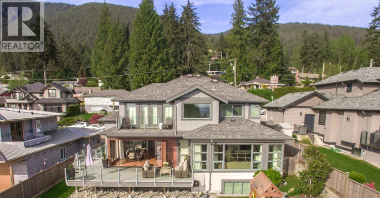 649 Sylvan Avenue, North Vancouver, BC, V7R 2E8 - 22