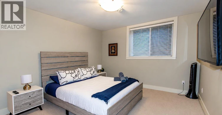 649 Sylvan Avenue, North Vancouver, BC, V7R 2E8 - 19