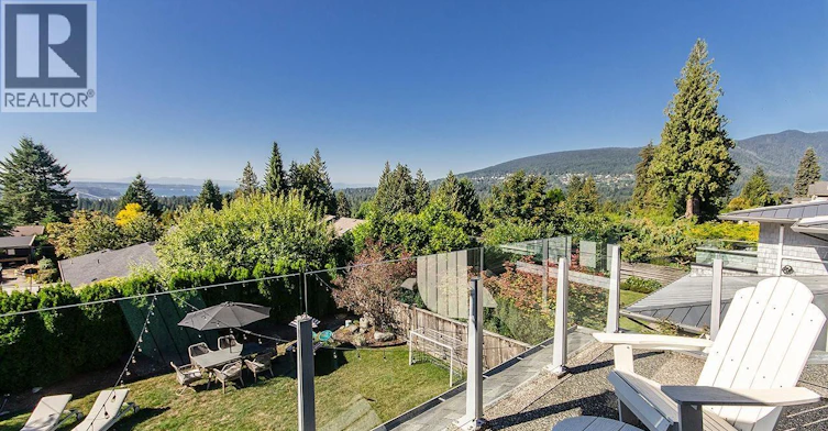 649 Sylvan Avenue, North Vancouver, BC, V7R 2E8 - 14