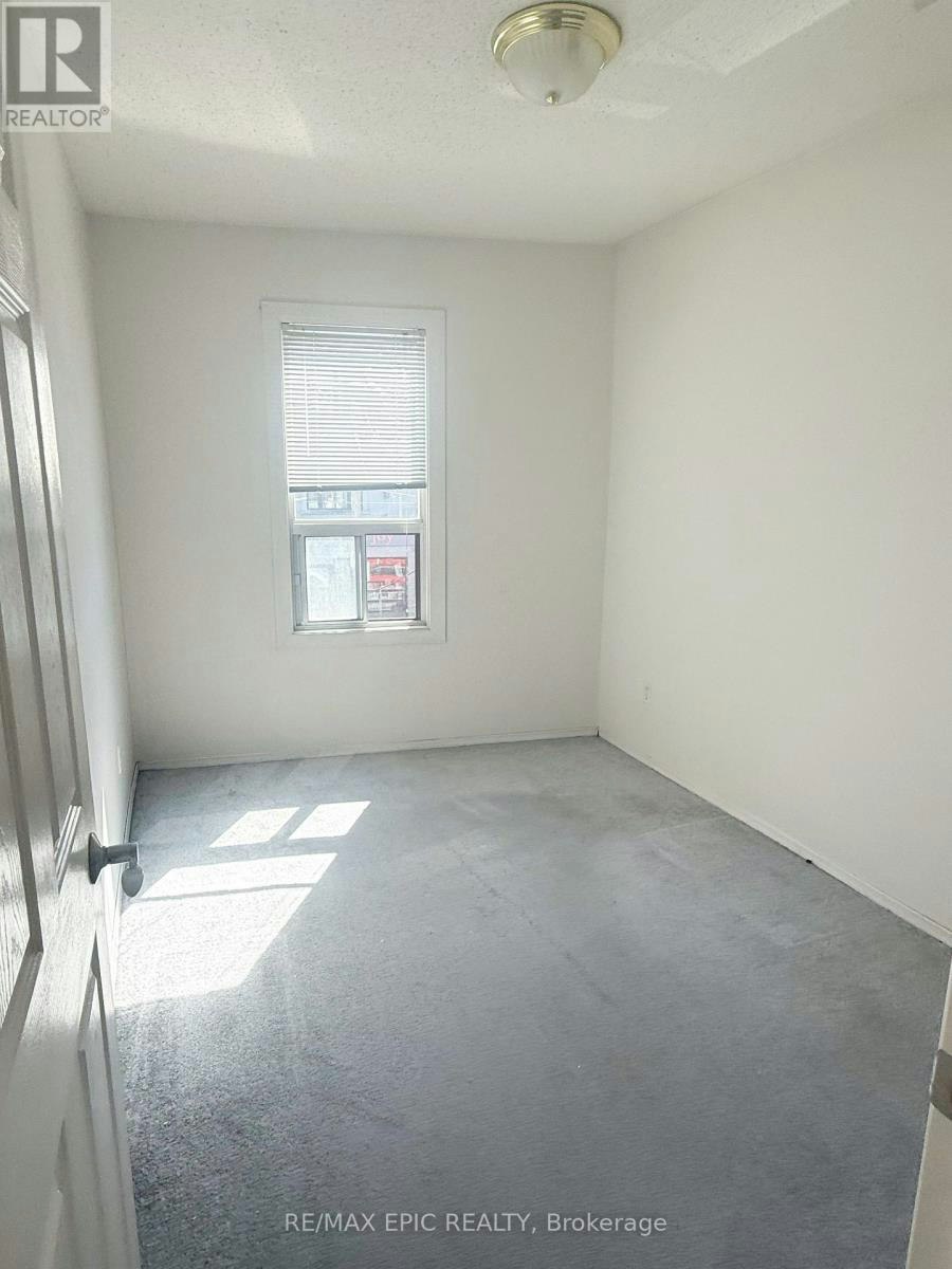 UPPER/2ND FLOOR-1044 Kingston Road, Toronto, ON, M4E 1T4 - 15