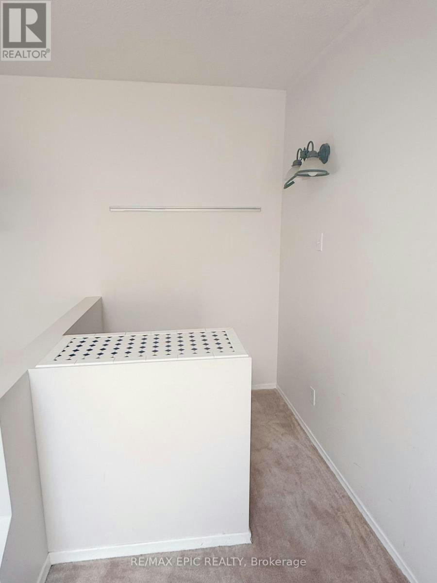 UPPER/2ND FLOOR-1044 Kingston Road, Toronto, ON, M4E 1T4 - 6
