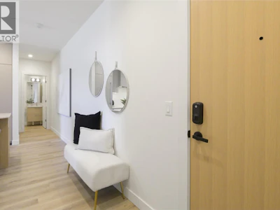 614-3300 Lakeshore Road - 2