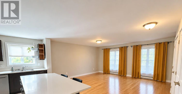 2-11 Chestnut Street, Ottawa, ON, K1S 0Z7 - 3