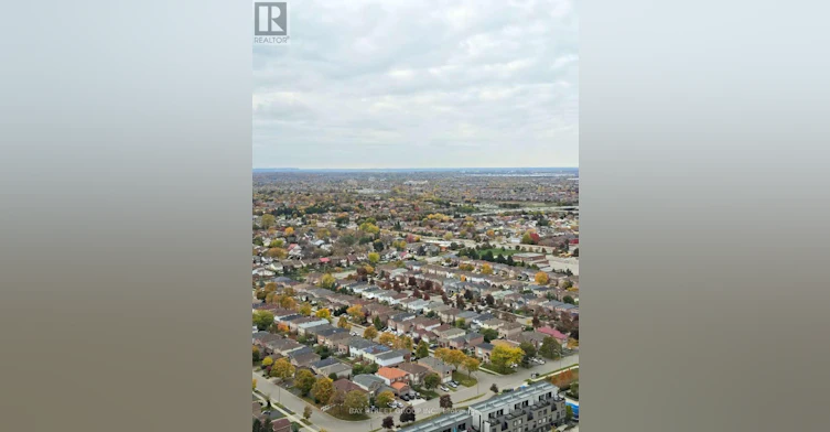 3010-3900 Confederation Parkway, Mississauga, ON, L5B 0M3 - 20